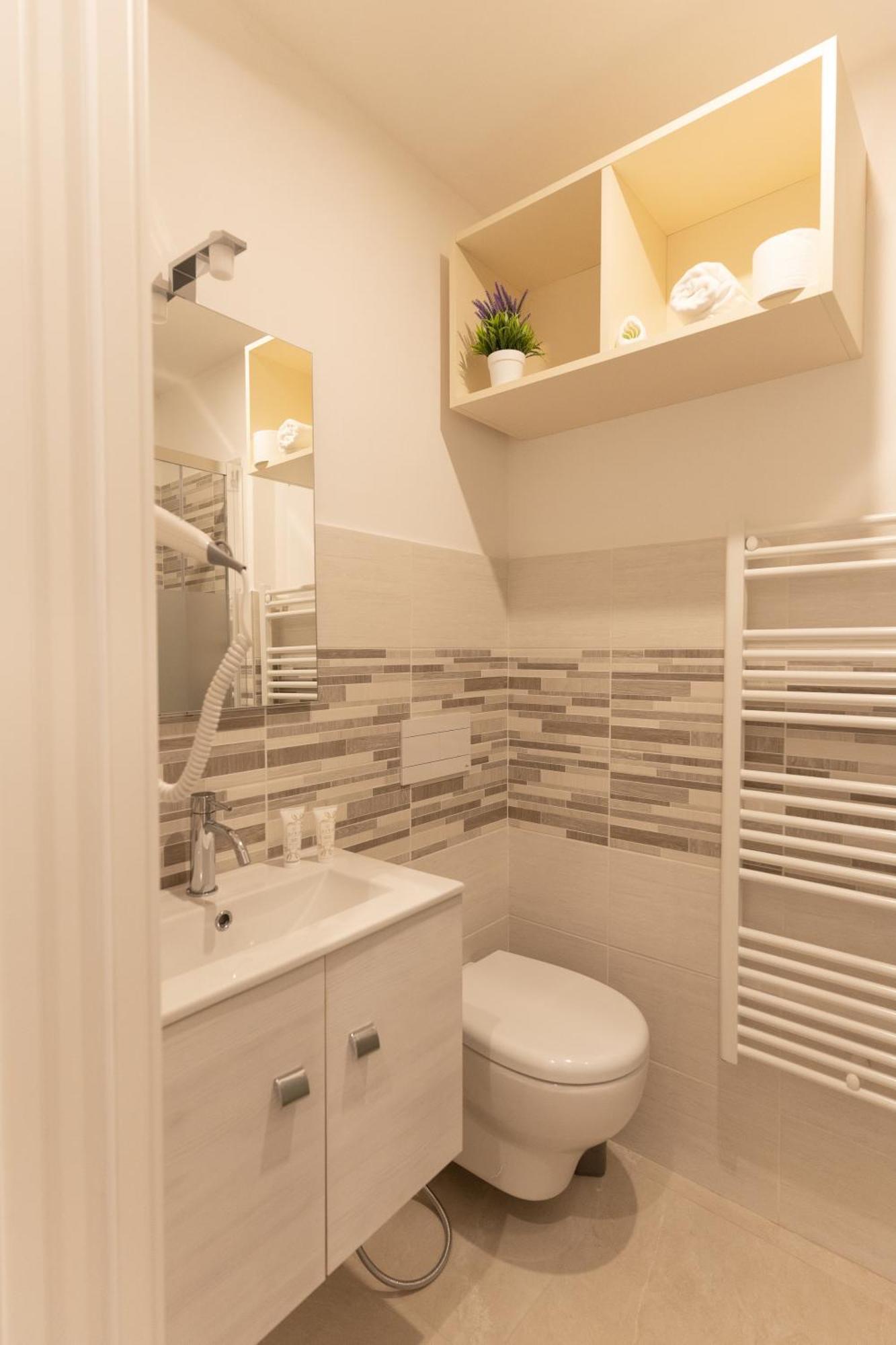 Adam Eric Bed & Breakfast La Spezia Ngoại thất bức ảnh